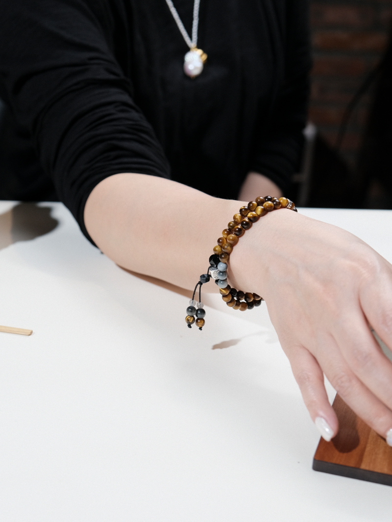 Buddha Stones Gold Tiger Eye Bracelet - Power & Prosperity